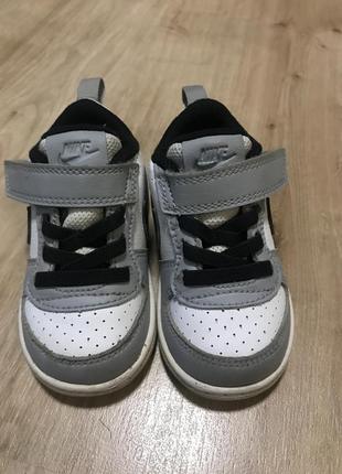 Кроссовки nike