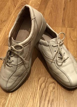 Женские кеды-туфли. 37 размер.