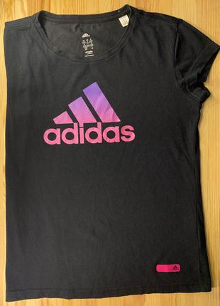 Футба від adidas