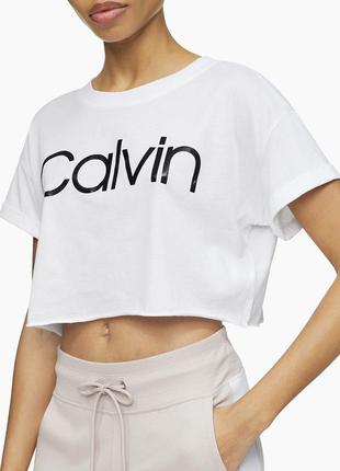 Женская футболка calvin klein