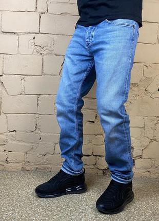 Джинсы hugo boss