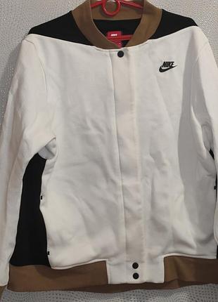 Бомбер nike