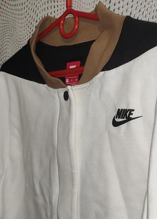 Бомбер nike 3