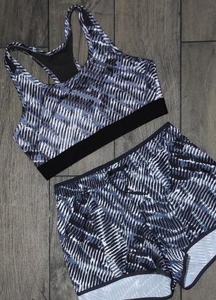 Комплект шорти і топік h&m