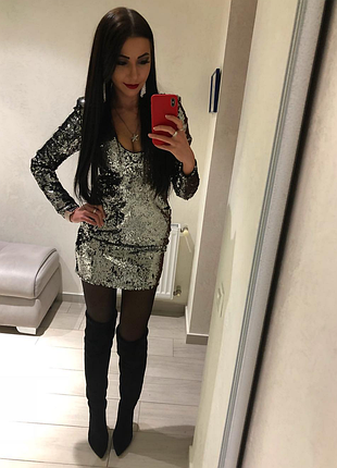 Нарядное женское платье bershka