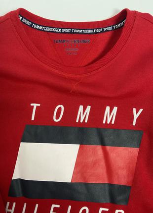 Свитшот (кофта,свитер) оверсайз tommy hilfiger.