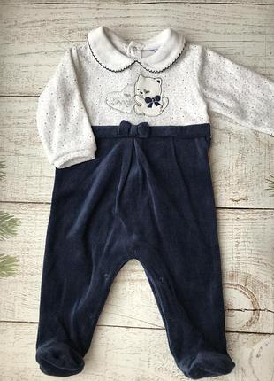 Велюровый бархатный человечек нарядный