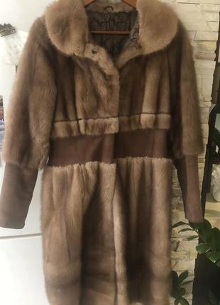 Шуба норка , колір-горіх