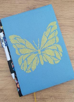 Блокнот з вишитим метеликом. двостороння обкладинка.