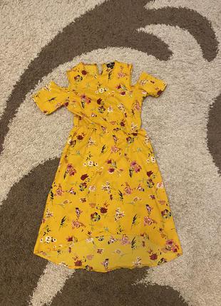 Легкий сарафанчик на літо