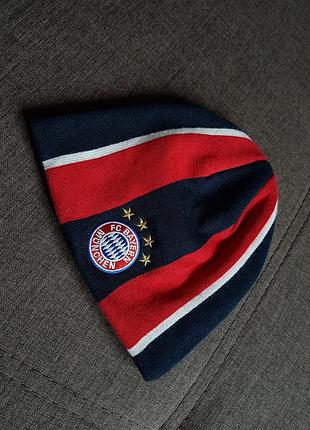 Шапка fc bayern fifa football