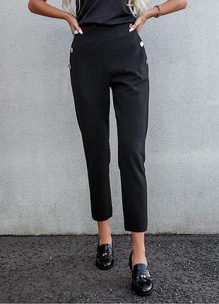 Брюки чёрные классические зауженные