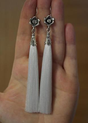 Серьги серёжки кисти кисточки белые со швензой цветок