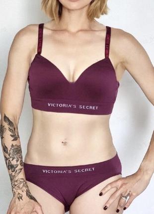 Комплект женского белья victoria’s secret.