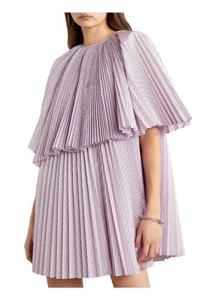 Незвичайне плаття pushbutton