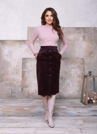 Фиолетовая велюровая стеганая юбка на пуговицах2 фото