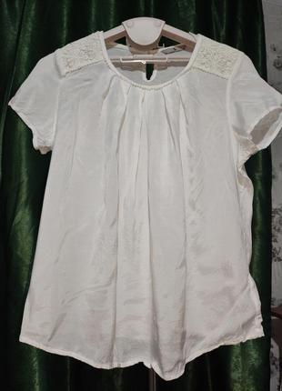 Ошатна біла блуза tu