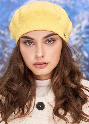 Мягкий теплый беретик на флисе оджен жёлтый 4978