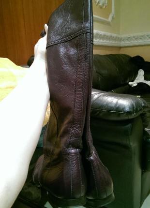 Сапоги италия мягкие, benetton оригинал,сливового цвета размер 36,5-37