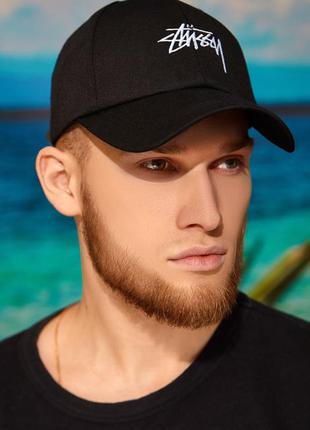 Чоловіча кепка monogram чорна 1307