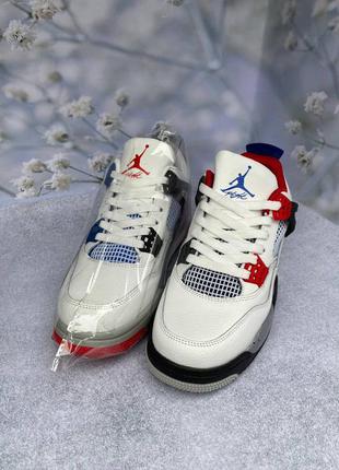 Мужские кожаные демисезонные разноцветные кроссовки высокие nike air jordan 4🆕