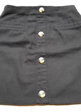 Черная юбка трапеция с пуговицами5 фото