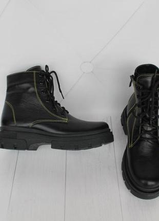 Зимові шкіряні черевики на шнурках, шкіряні берці 38,39 розміру3 фото