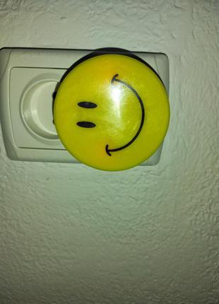 Світильник захист