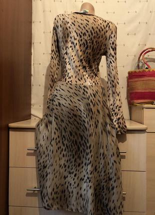 Платье. с тигровым принтом2 фото