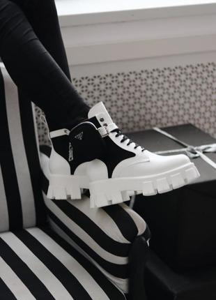 Ботинки monolith white black5 фото