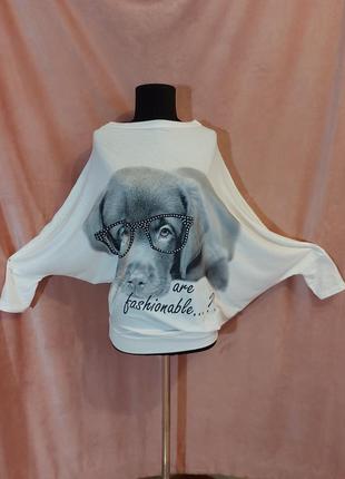 Асимметричная кофта со стразами