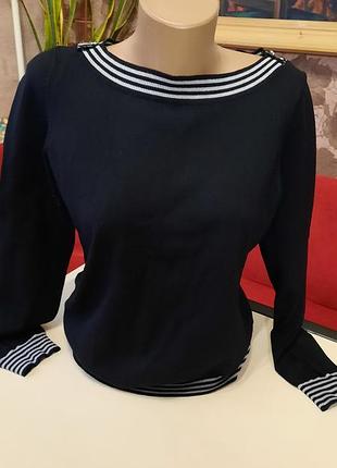 Симпатичный свитерок