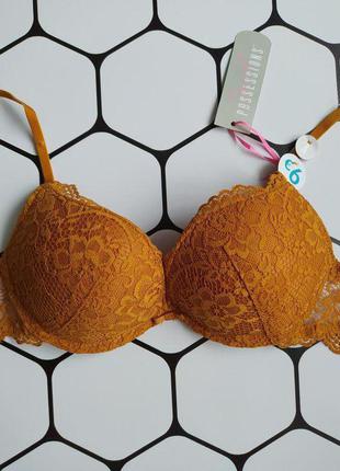 Гарний ліф з пуш ап)))розмір 75а