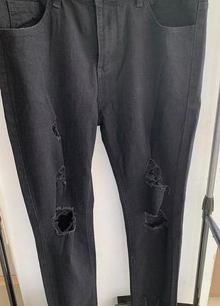 Джинси чоловічі в чорному кольорі в наявності. нові