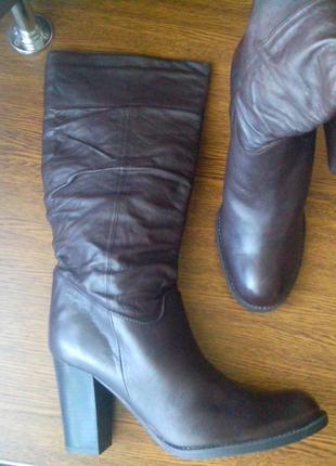 Рр 41-28 см новые стильные сапоги от bata кожа