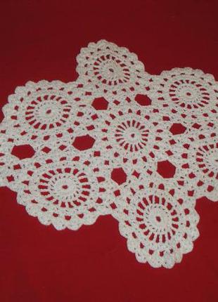 Салфетка белая-ромб 32 х 50 см