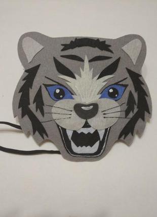 Карнавальна маска з фетру злий сірий тигр1 фото