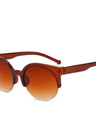 Сонцезахисні окуляри коричневі