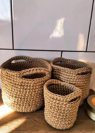 Набір круглих плетених кошиків. кошики з джуту. органайзери.