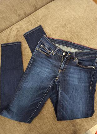 Джинсы tommy hilfiger