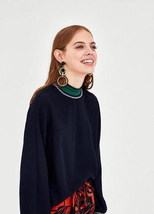 Блуза свитшот с украшением zara