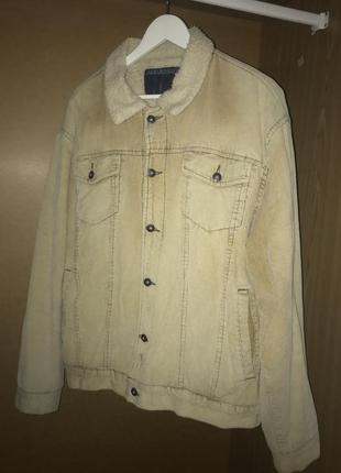 Вельветова куртка