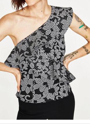 В наличии в наличии блуза с воланами рюшами топ zara