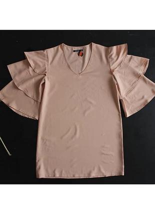 Жіноче плаття фірми boohoo