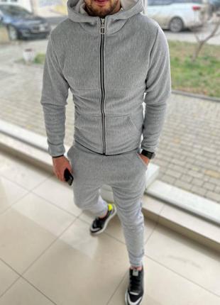 Чоловічий спортивний костюм сірий гумка1 фото