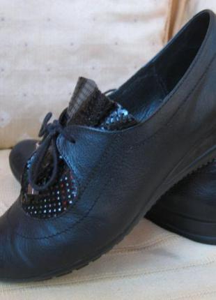Туфли черные натуральная кожа размер 40 стелька 26 см
