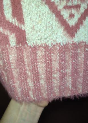 Теплый свитер комбинированной вязки3 фото