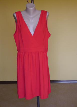 Плаття червоне на 14/44 євро розмір h&m
