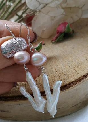 Срібні сережки з бароковим перлами "ліловий бутон"1 фото