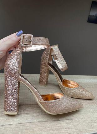 Туфлі жіночі шампань золото з блискітками